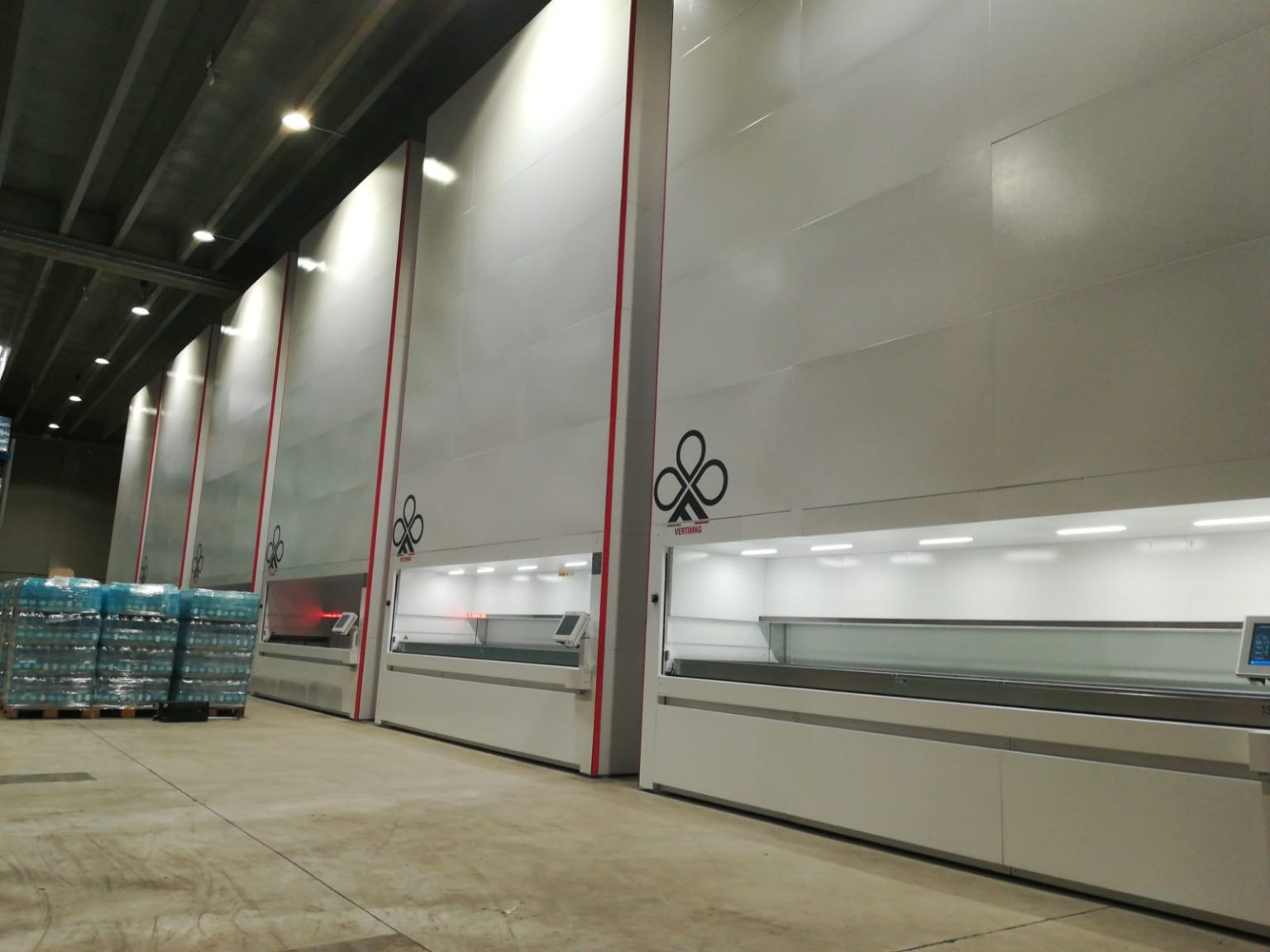 Ferretto SpA - Vertical storage system